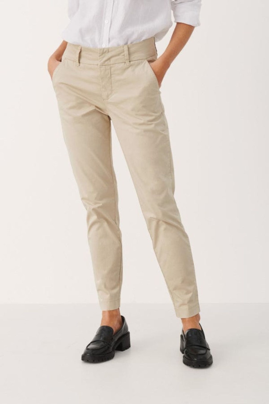 Klaer Part Two | White Pepper Soffyspw Pants Beige