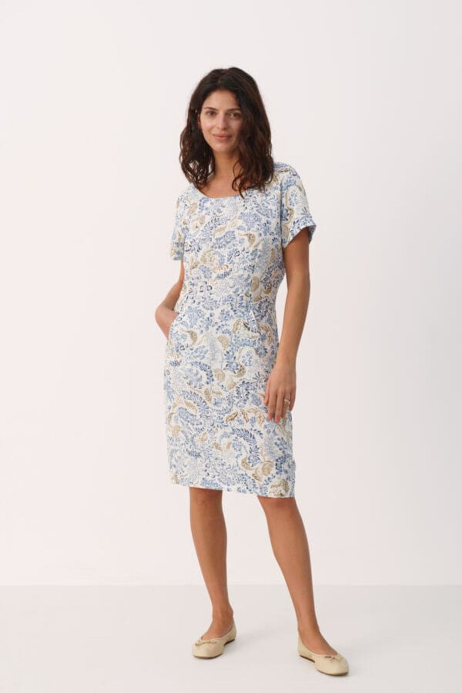 Klaer Part Two | Indreaspw Dress Botanical Print Blue