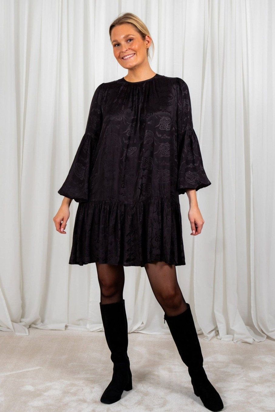 Klaer ByTiMo | Jacquard Mini Dress Black