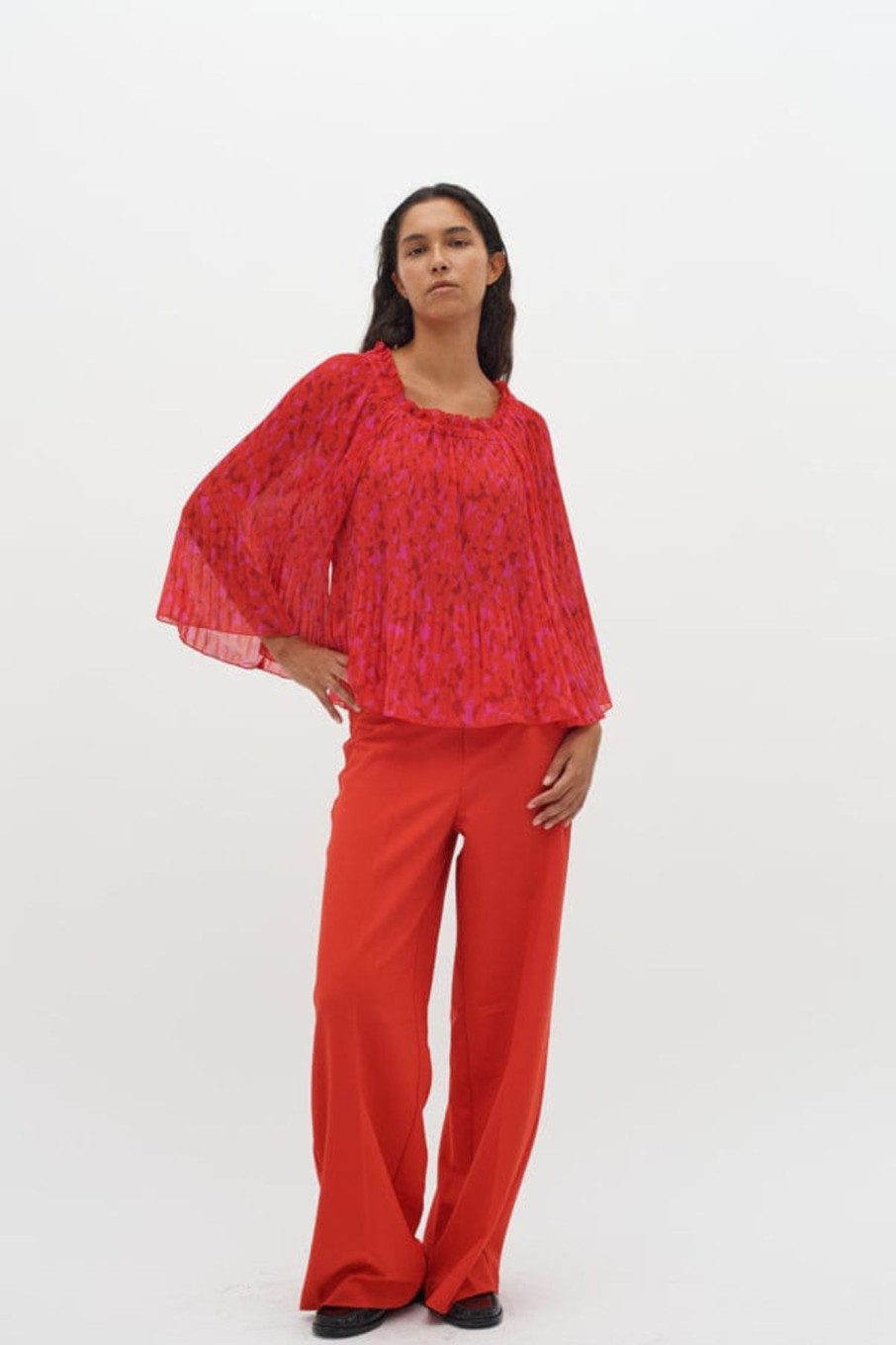 Klaer Inwear | Lendraiw Blouse Plisse Strokes Red